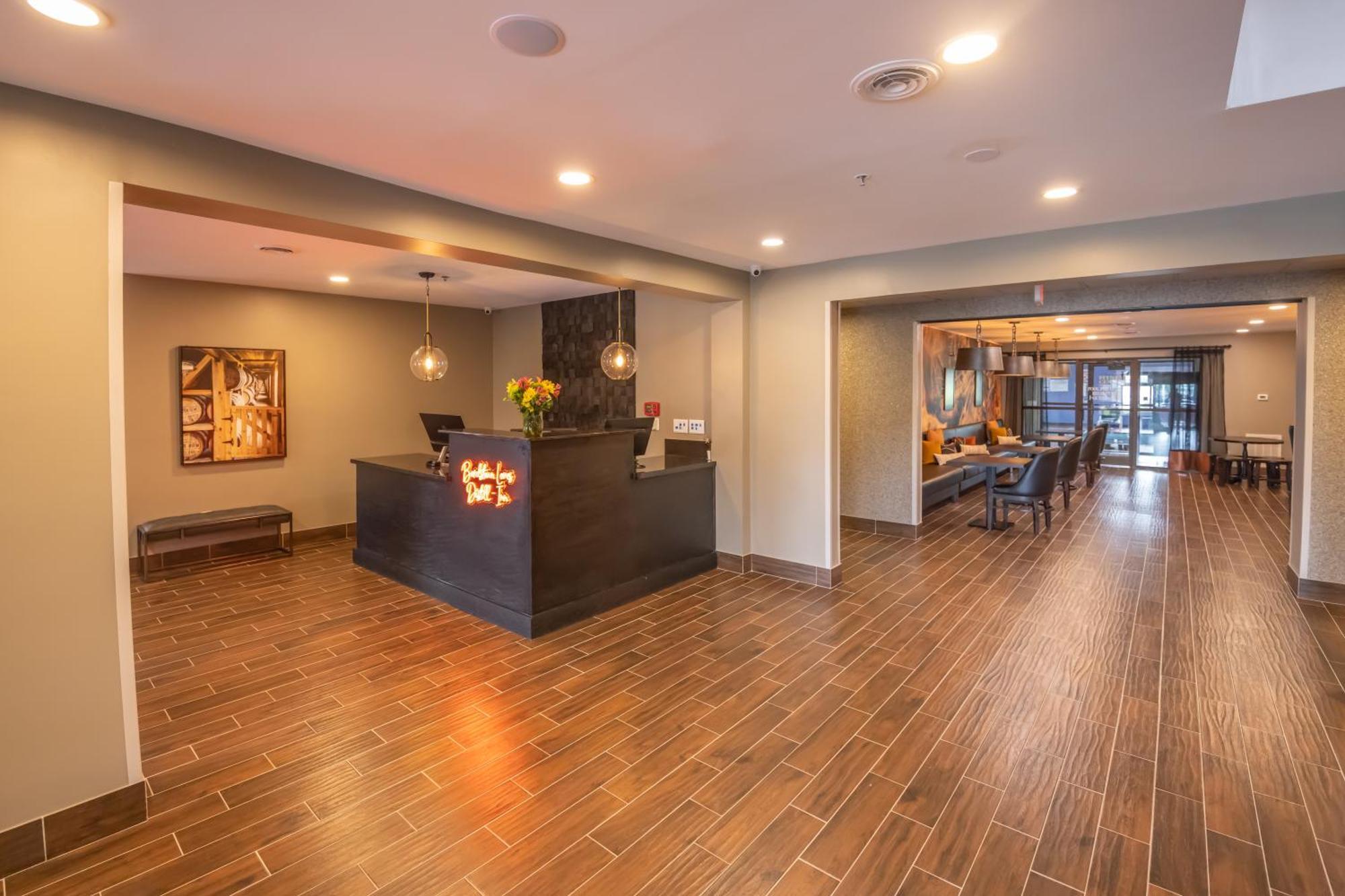 Distill-Inn Bardstown Ngoại thất bức ảnh